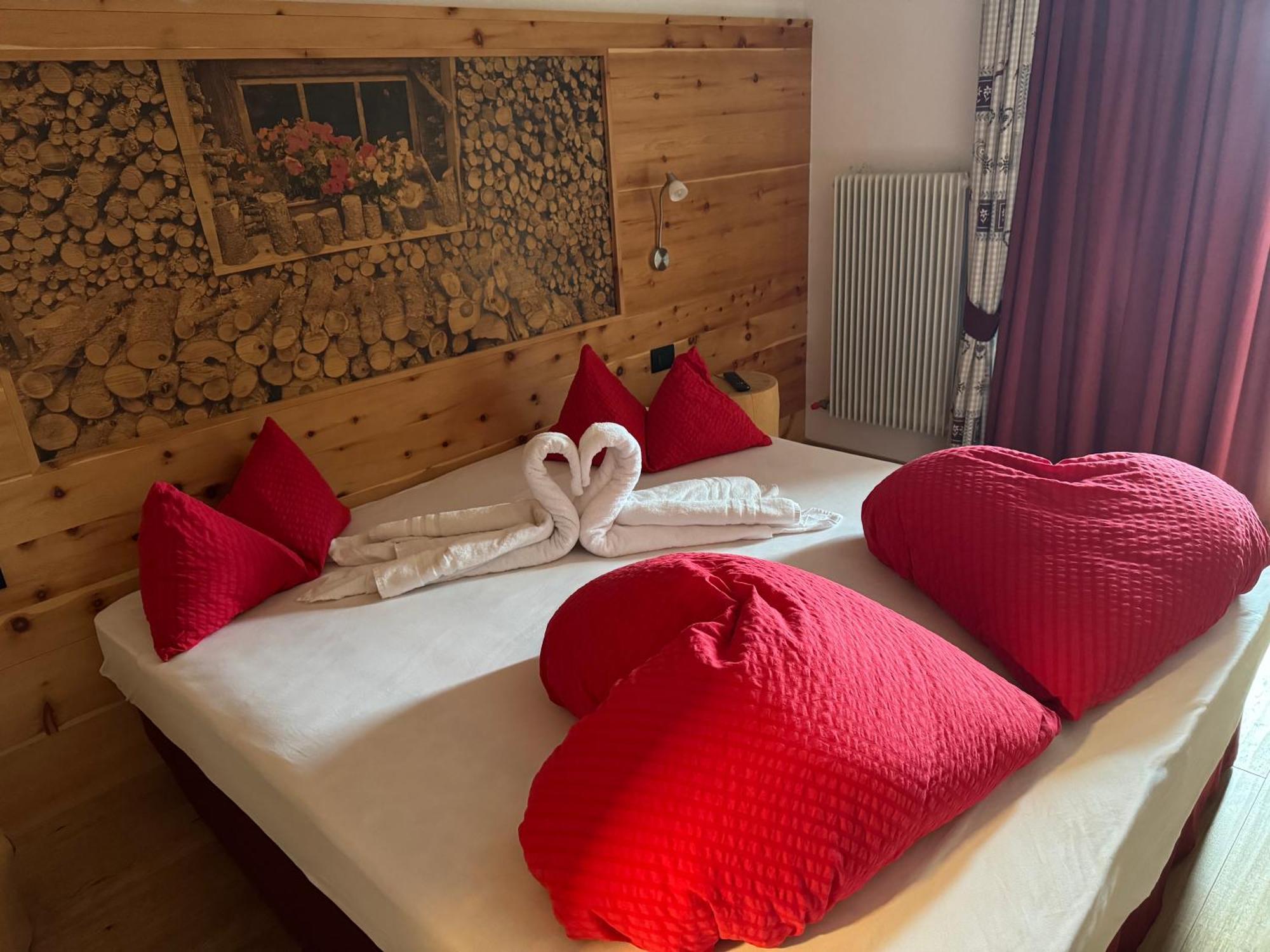 Elisabeth Panorama Aparthotel 3*